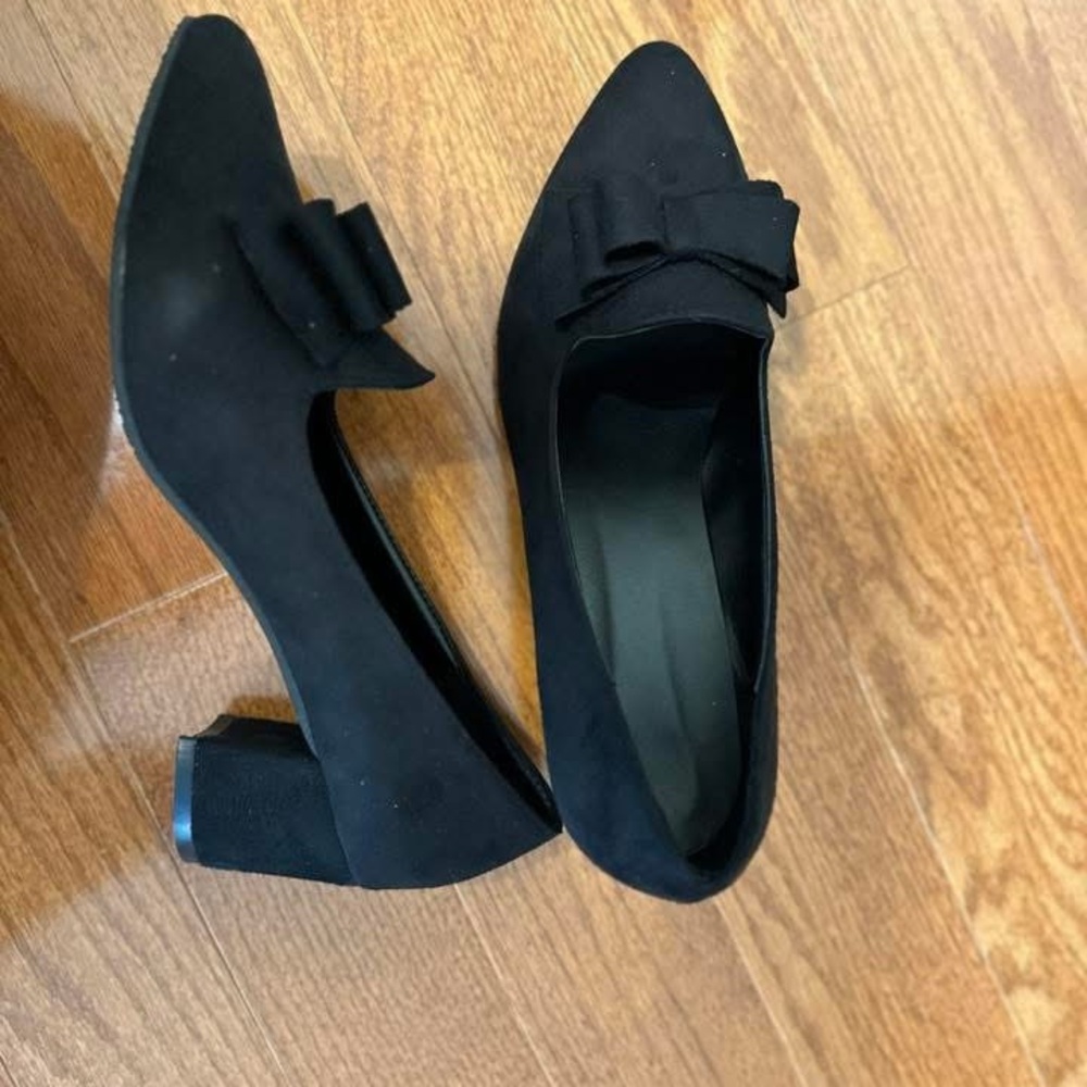 SHEIN Black Heels Elegant Design
